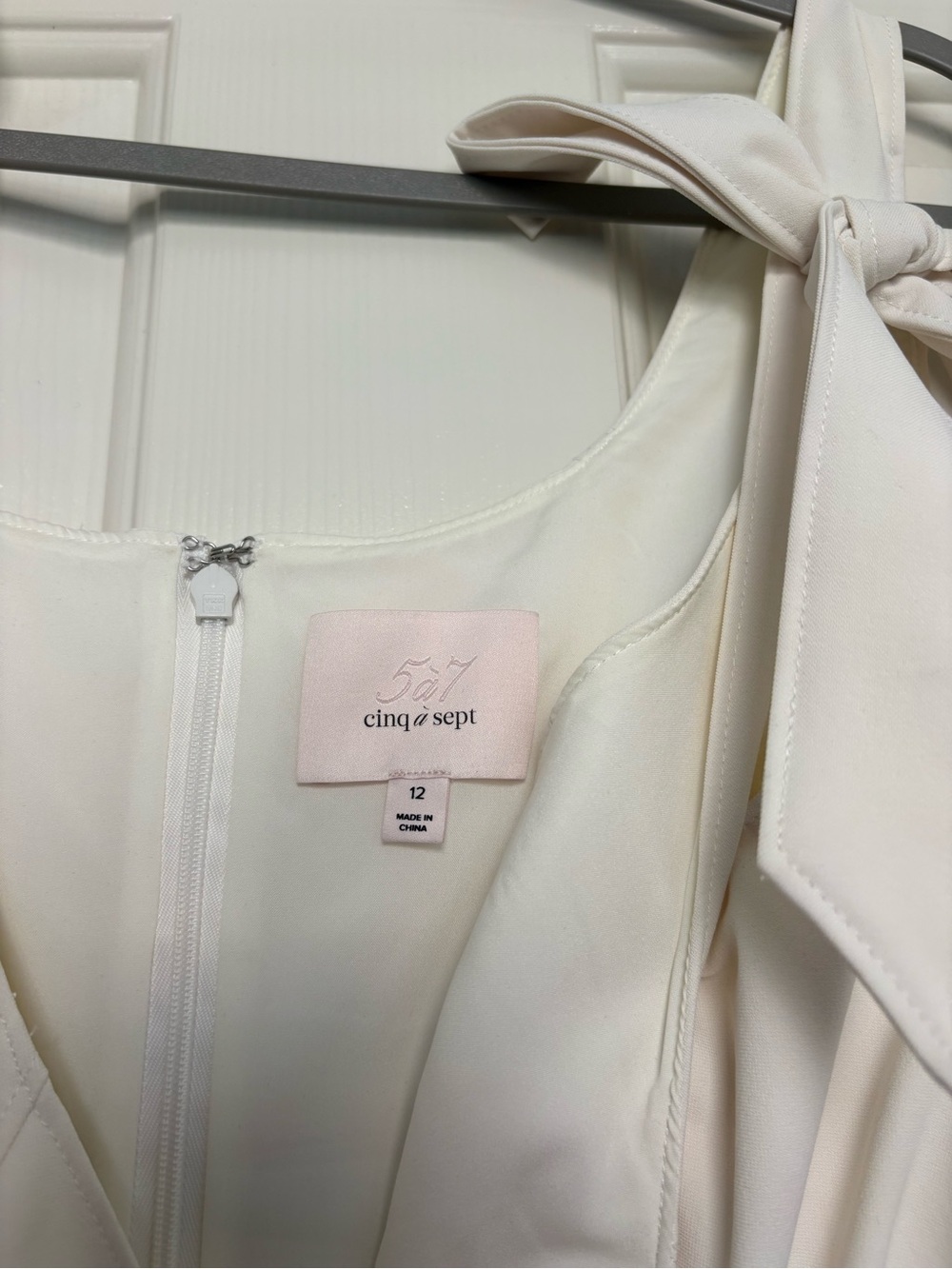 Cinq a Sept Harlyn Pleated preppy Tie Strap Minidress In Ivory size 12 - Picture 4 of 5